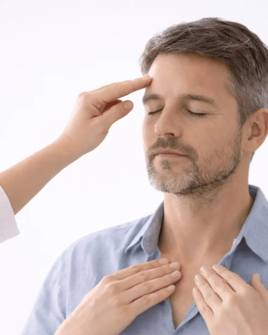 Séance d'EFT thérapie de libération émotionnelle avec praticien et client